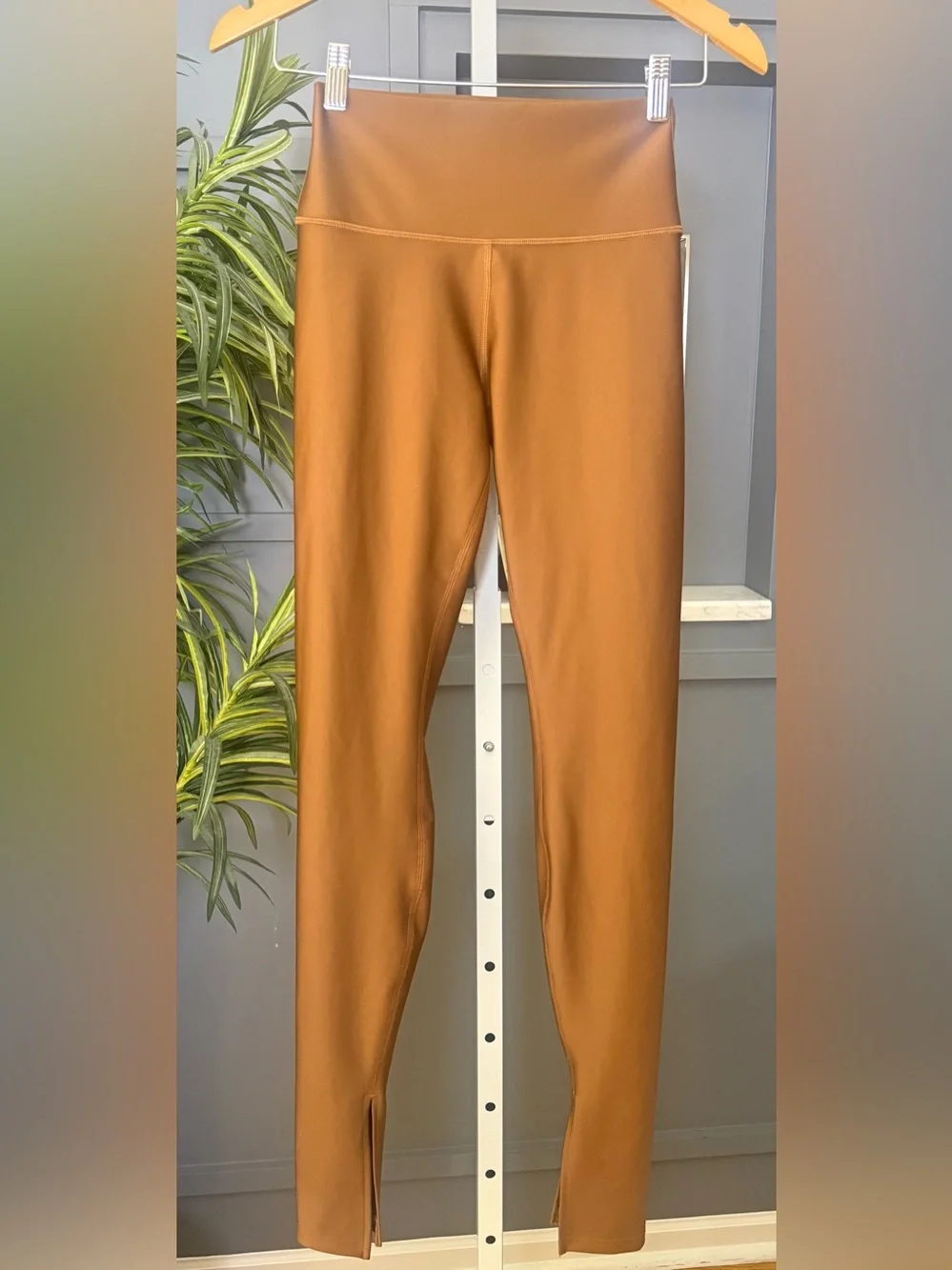 ALO YOGA Airlift High-Waist Elongated Legging Cinnamon Brown S